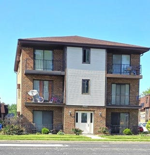 /international/us/2602-e-state-street-burnham-il-110108552277/