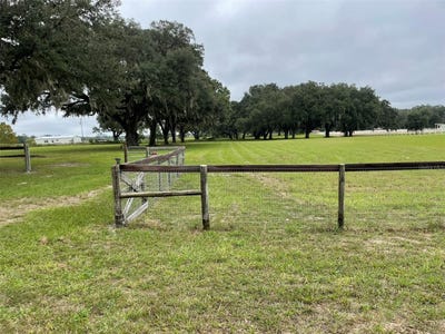 /international/us/1851-se-185-avenue-williston-fl-110097244862/