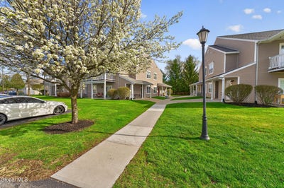 /international/us/503-evergreen-place-rensselaer-ny-110107477161/