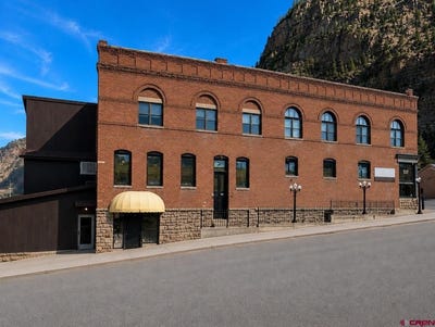 /international/us/242-7th-avenue-ouray-co-110108364383/