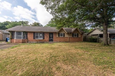 /international/us/808-dover-road-west-memphis-ar-110101222149/