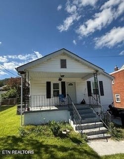 /international/us/926-w-walden-st-lafollette-tn-110107799893/