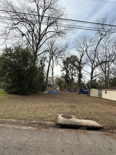 /international/us/607-blackshear-st-dothan-al-110105729741/