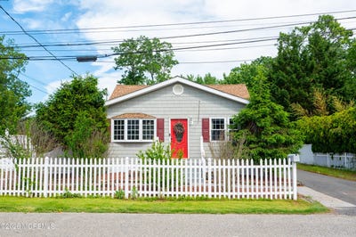 /international/us/459-vine-street-brick-nj-110108426457/