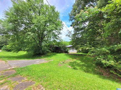 /international/us/1219-mcmillan-street-talladega-al-110100092938/?lang=zh-tw