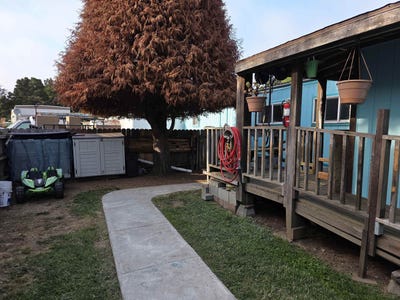 /international/us/1950-northcrest-crescent-city-ca-110100870063/