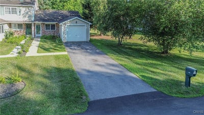 /international/us/108-mill-creek-lane-hounsfield-ny-110101423474/