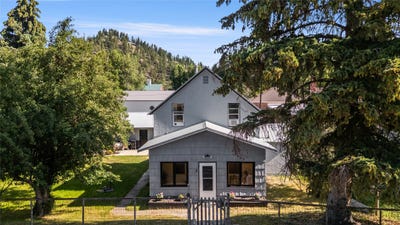 /international/us/3-schoolhouse-lane-clancy-mt-110100974177/?lang=en
