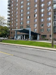 /international/us/151-buffalo-avenue-niagara-falls-ny-110107205585/