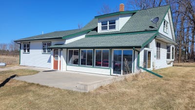 /international/us/40117-county-highway-67-new-york-mills-mn-110107386900/