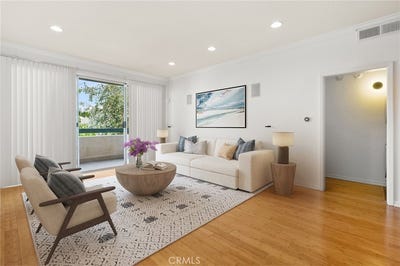 /international/us/11225-peach-grove-north-hollywood-ca-110107344228/