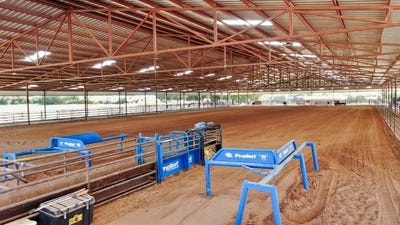 /international/us/1824-nutt-grove-court-granbury-tx-110102088778/