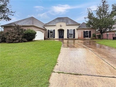 /international/us/412-e-honors-point-court-slidell-la-110120154790/