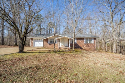 /international/us/705-hurricane-hill-dr-waynesboro-tn-110105764828/