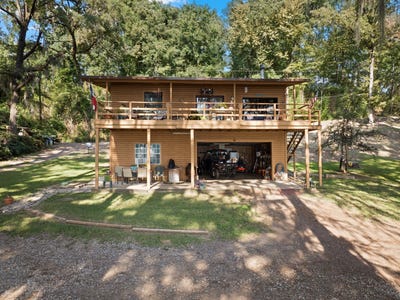 /international/us/229-county-rd-3637-jefferson-tx-110102386920/