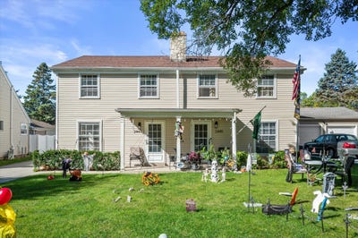 /international/us/2443-n-114th-st-wauwatosa-wi-110120451976/