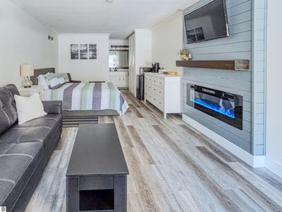 /international/us/5610-shanty-creek-road-bellaire-mi-110108121501/