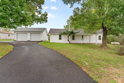 /international/us/7308-n-farm-road-203-strafford-mo-110102950663/