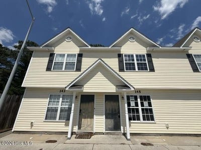 /international/us/145-cornerstone-place-jacksonville-nc-110107290412/