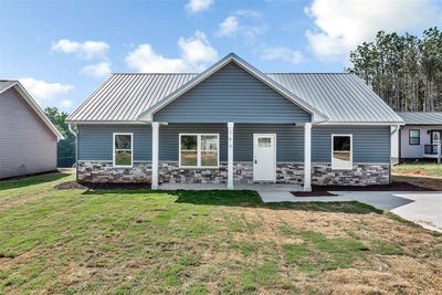 /international/us/146-sky-lane-townville-sc-110109088105/