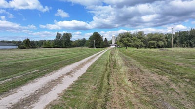 /international/us/11395-e-millbrook-rd-shepherd-mi-110120003574/