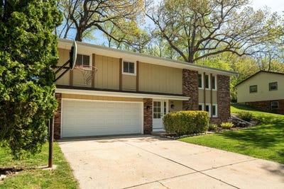 /international/us/720-coventry-ln-hartland-wi-110108574608/