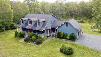 /international/us/171-wilsonville-road-hawley-pa-110105857382/