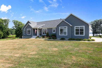 /international/us/7395-e-hudson-pointe-lane-new-carlisle-in-110101037321/
