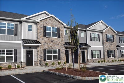 /international/us/1411-greenview-drive-bethlehem-city-pa-110107632968/