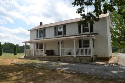 /international/us/6387-red-house-road-rustburg-va-110108258136/