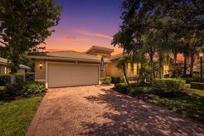 /international/us/1963-grey-falcon-circle-sw-vero-beach-fl-110107726681/