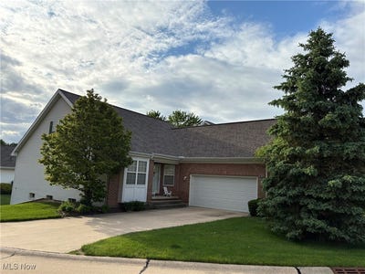 /international/us/704-elmwood-point-aurora-oh-110100800406/