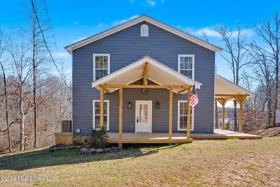 /international/us/2881-county-road-424-ripley-ms-110105217291/