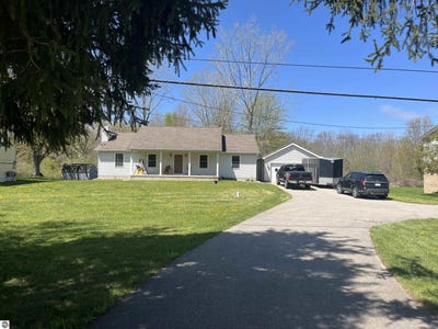 /international/us/4474-s-crawford-road-mt-pleasant-mi-110099300377/