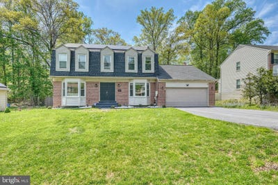 /international/us/14716-peachwood-drive-silver-spring-md-110107507912/