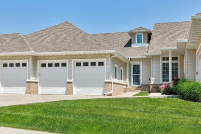 /international/us/14186-pinnacle-pointe-drive-unit-86-clive-ia-110100215411/