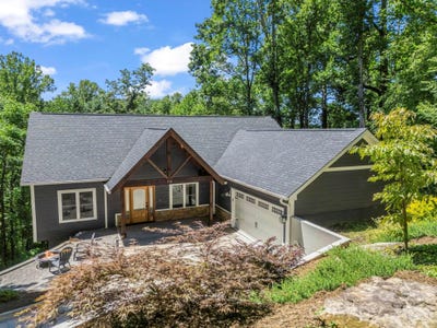 /international/us/38-scenic-view-drive-hendersonville-nc-110106568843/