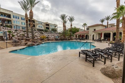 /international/us/2555-hampton-road-henderson-nv-110108504523/