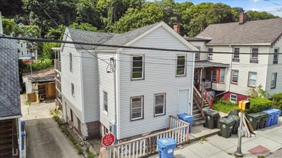 /international/us/220-franklin-street-norwich-ct-110100101089/