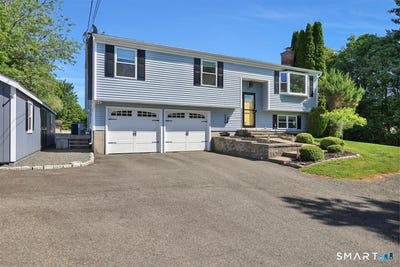/international/us/58-school-house-road-wallingford-ct-110108775498/