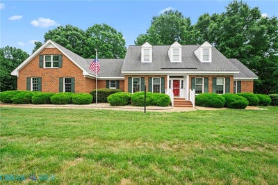 /international/us/1831-sawgrass-pointe-drive-hayes-va-110107986759/