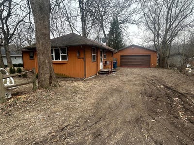 /international/us/8919-w-142nd-avenue-cedar-lake-in-110106212176/