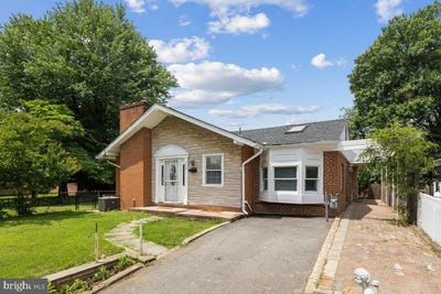 /international/us/202-s-cherry-street-falls-church-va-110108533352/