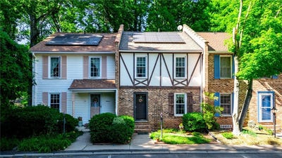 /international/us/11-essex-drive-clemson-sc-110108072330/