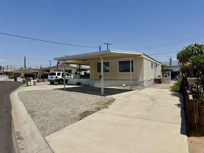 /international/us/32660-bloomfield-avenue-thousand-palms-ca-110100032495/