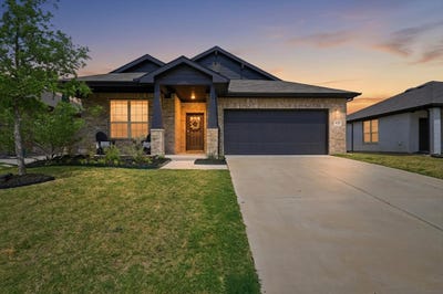 /international/us/924-ravenwood-lane-van-alstyne-tx-110109007502/