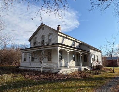 /international/us/477-myers-road-shaftsbury-vt-110104487615/