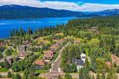 /international/us/601-hemlock-street-mccall-id-110108235689/