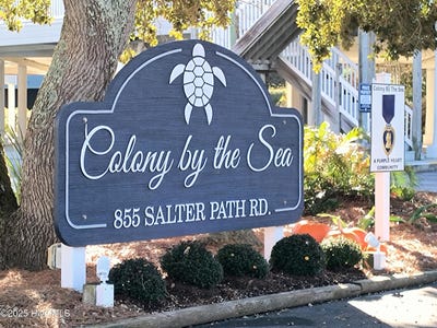 /international/us/855-salter-path-road-indian-beach-nc-110097164249/