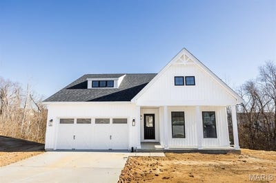 /international/us/199-grand-view-hills-lane-edwardsville-il-110104587299/